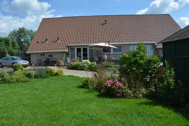 B&B De Oude Hofstee Maasdam Exterior photo